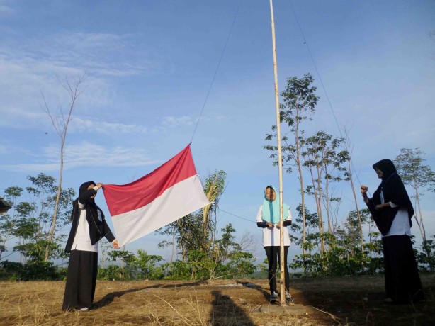 Asa Pendidikan Di Daerah Terpencil Part 2 (Inspirasiku)
