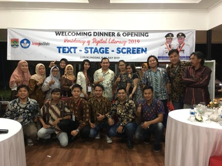 JAMUAN MALAM ALA PEJABAT ESELON